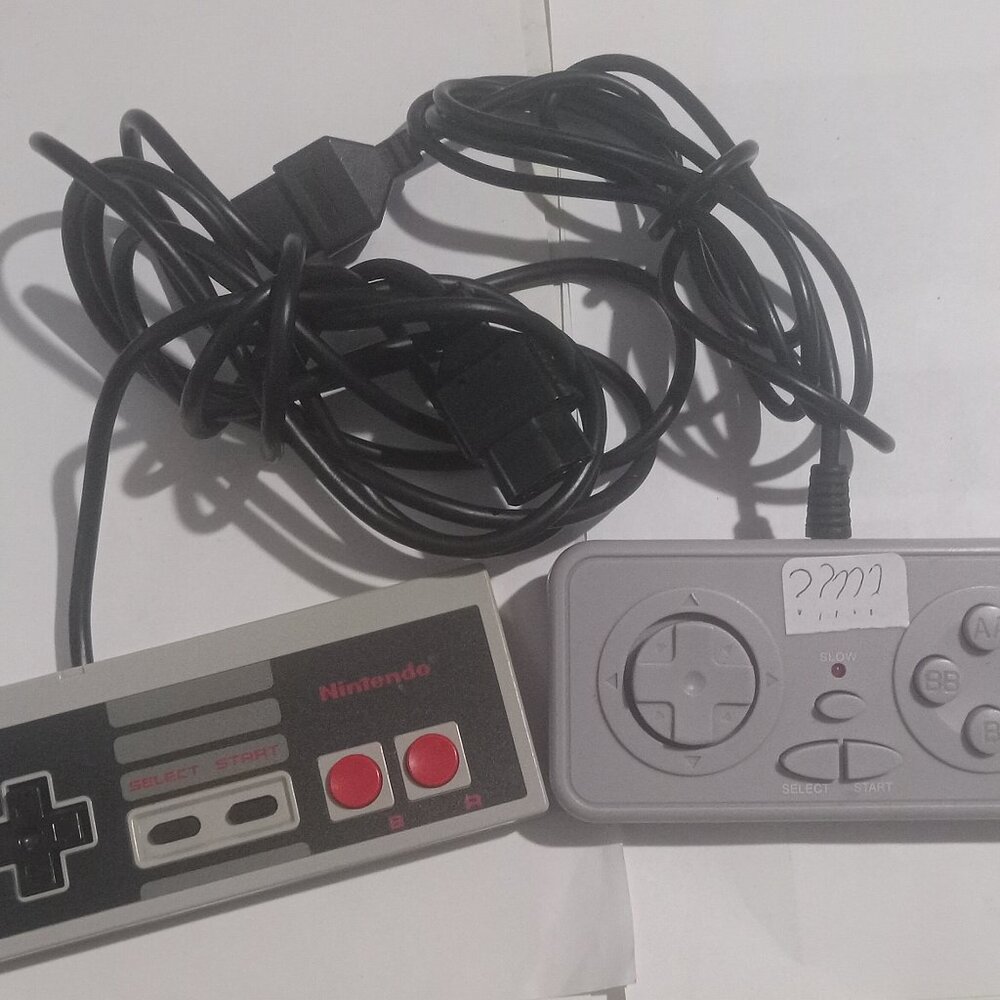 2 NES Controller BUNDLE 1Original Nintendo Brand OEM 1 Unbranded Lot